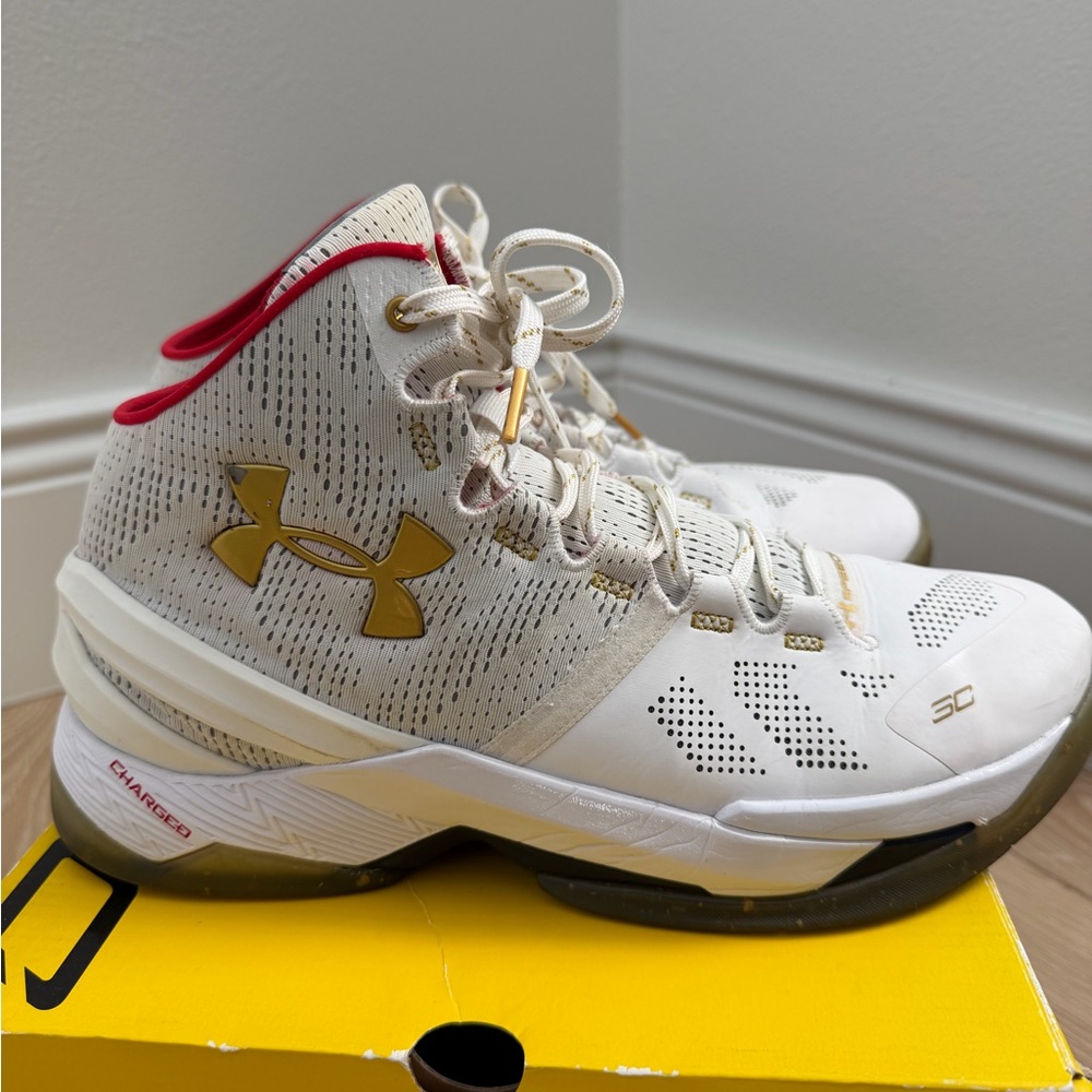 Under armor curry 2 Sz 10